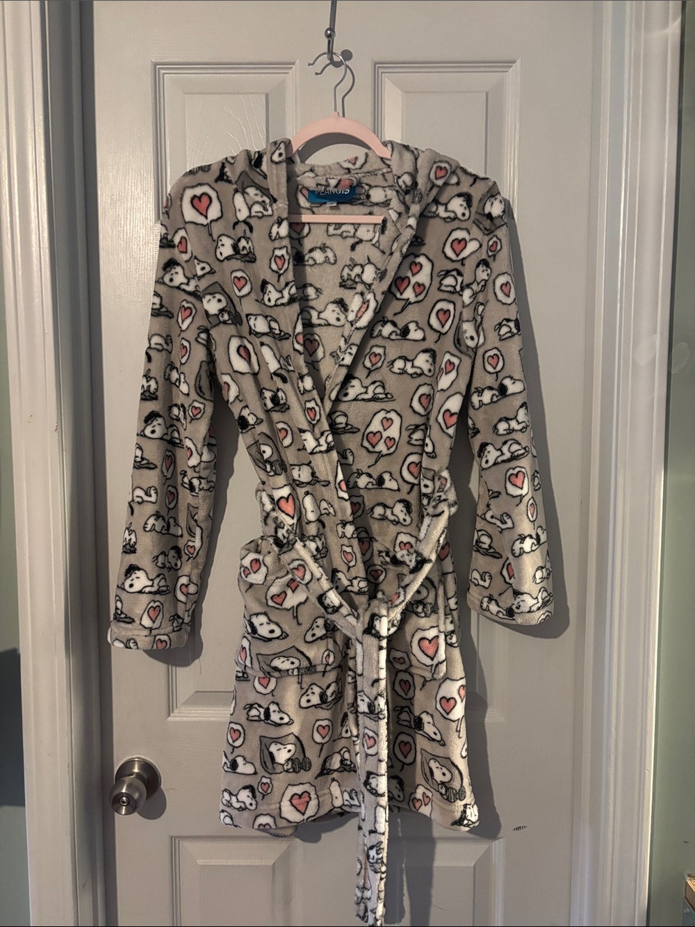 Berkshire Grey Snoopy & Heart Hooded Fleece Robe